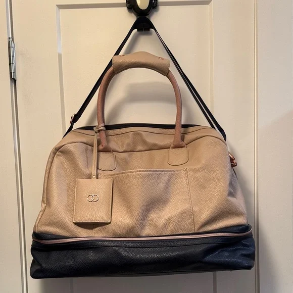 Caboodles Beige and Black Duffel Bag NWOT - Picture 1 of 10